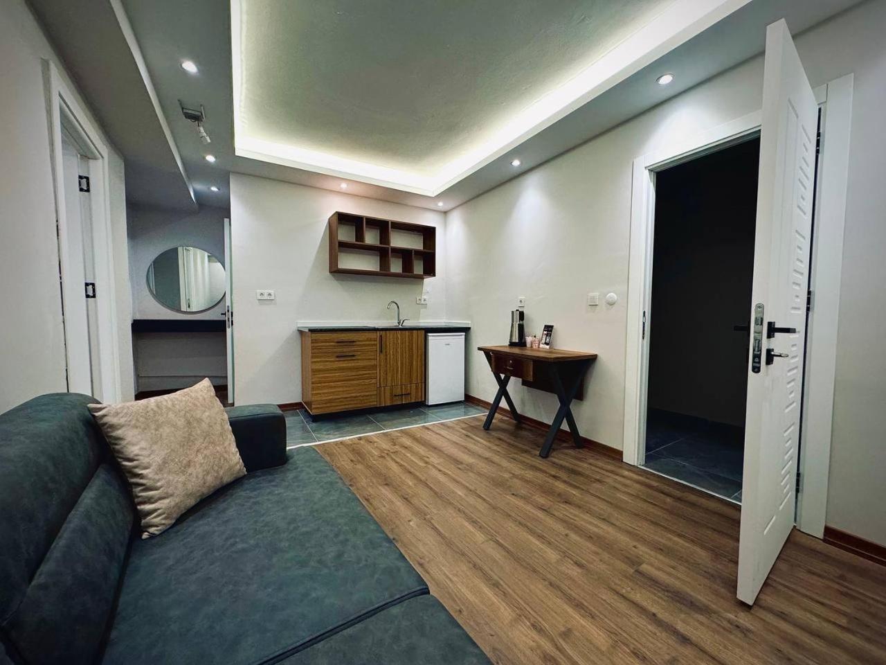 Calenberg Hotel Истанбул Екстериор снимка